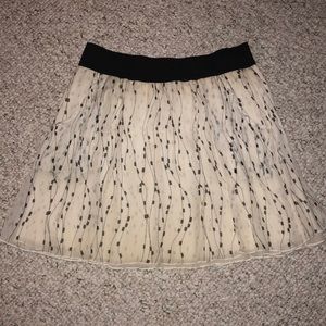 Club Monaco skirt. Size in XS